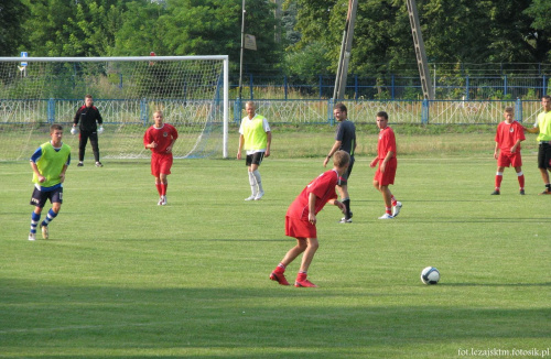 Unia Nowa Sarzyna - Pogoń Leżajsk (sparing 21.07.2010 r.) #pogoń #pogon #leżajsk #lezajsk #PogońLeżajsk #unia #NowaSarzyna #UniaNowaSarzyna #sparing #PiłkaNożna #sport #lezajsktm