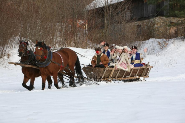 luty'2010 - plener ZTL Sanok w skansenie (zdjęcia Zygmunta Natera) #plener #luty #skansen #ZTLSANOK