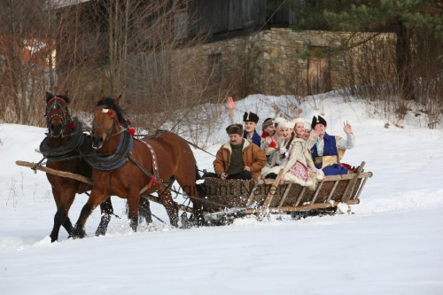 luty'2010 - plener ZTL Sanok w skansenie (zdjęcia Zygmunta Natera) #plener #luty #skansen #ZTLSANOK