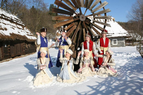 luty'2010 - plener ZTL Sanok w skansenie (zdjęcia Zygmunta Natera) #plener #luty #skansen #ZTLSANOK