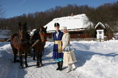 luty'2010 - plener ZTL Sanok w skansenie (zdjęcia Zygmunta Natera) #plener #luty #skansen #ZTLSANOK