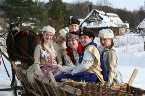 luty'2010 - plener ZTL Sanok w skansenie (zdjęcia Zygmunta Natera) #plener #luty #skansen #ZTLSANOK