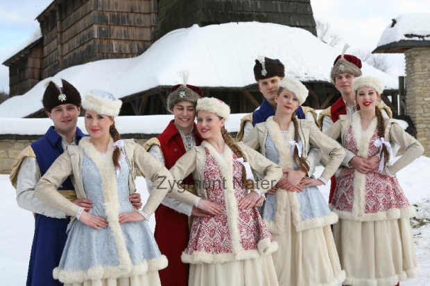 luty'2010 - plener ZTL Sanok w skansenie (zdjęcia Zygmunta Natera) #plener #luty #skansen #ZTLSANOK