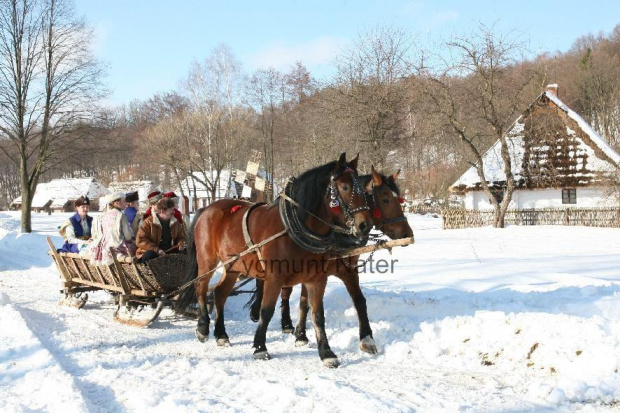 luty'2010 - plener ZTL Sanok w skansenie (zdjęcia Zygmunta Natera) #plener #luty #skansen #ZTLSANOK