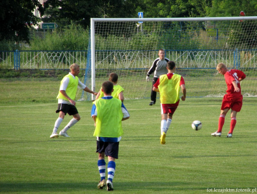 Unia Nowa Sarzyna - Pogoń Leżajsk (sparing 21.07.2010 r.) #pogoń #pogon #leżajsk #lezajsk #PogońLeżajsk #unia #NowaSarzyna #UniaNowaSarzyna #sparing #PiłkaNożna #sport #lezajsktm