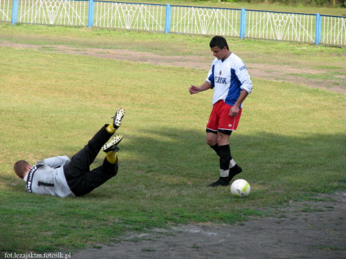 Unia Nowa Sarzyna - Pogoń Leżajsk (sparing 21.07.2010 r.) #pogoń #pogon #leżajsk #lezajsk #PogońLeżajsk #unia #NowaSarzyna #UniaNowaSarzyna #sparing #PiłkaNożna #sport #lezajsktm