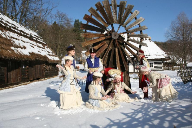 luty'2010 - plener ZTL Sanok w skansenie (zdjęcia Zygmunta Natera) #plener #luty #skansen #ZTLSANOK