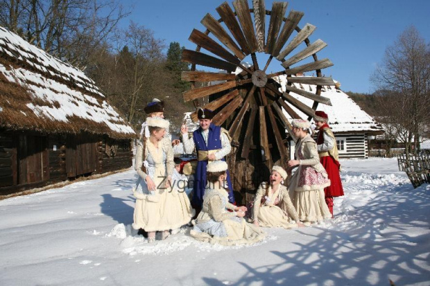 luty'2010 - plener ZTL Sanok w skansenie (zdjęcia Zygmunta Natera) #plener #luty #skansen #ZTLSANOK