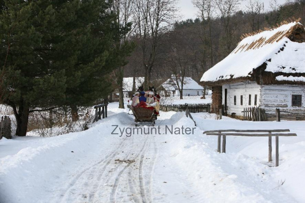 luty'2010 - plener ZTL Sanok w skansenie (zdjęcia Zygmunta Natera) #plener #luty #skansen #ZTLSANOK