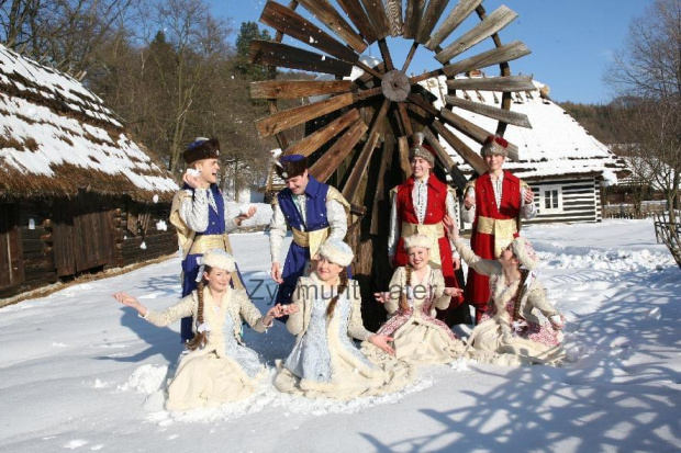 luty'2010 - plener ZTL Sanok w skansenie (zdjęcia Zygmunta Natera) #plener #luty #skansen #ZTLSANOK