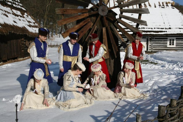 luty'2010 - plener ZTL Sanok w skansenie (zdjęcia Zygmunta Natera) #plener #luty #skansen #ZTLSANOK