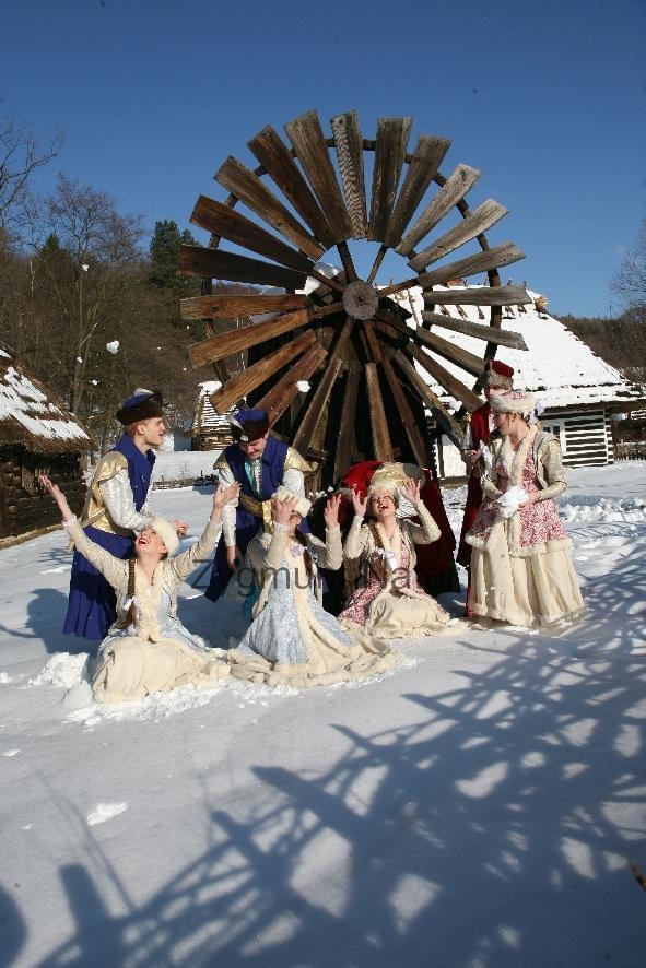 luty'2010 - plener ZTL Sanok w skansenie (zdjęcia Zygmunta Natera) #plener #luty #skansen #ZTLSANOK