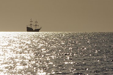 #morze #Bałtyk #Darłówko #statek #falochron #ptaki