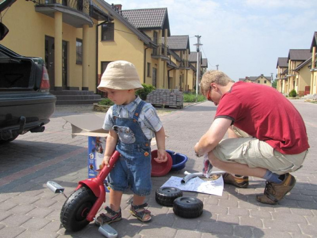 sierpień 2010