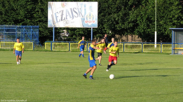 Pogoń Leżajsk (juniorzy)-Złotsan Kuryłówka (seniorzy), sparing, 03.08.2010 r. #pogon #pogoń #leżajsk #lezajsk #PogońLeżajsk #złotsan #kuryłówka #ZłotsanKuryłówka #lezajsktm #PiłkaNozna #sport #juniorzy