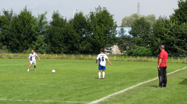 Pogoń Leżajsk - Orzeł Przeworsk (juniorzy starsi), sparing, 07.08.2010 r. #orzeł #przeworsk #orzel #OrzełPrzeworsk #lezajsk #leżajsk #pogon #pogoń #PogońLeżajsk #lezajsktm #PiłkaNożna #sport #JuniorzyStarsi #juniorzy