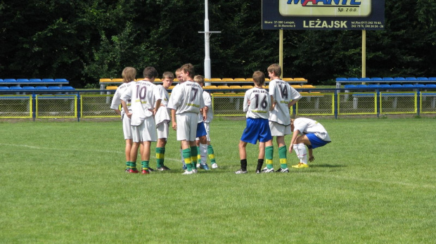 Pogoń Leżajsk - Orzeł Przeworsk (juniorzy młodsi), sparing 07.08.2010 r. #orzeł #przeworsk #OrzełPrzeworsk #pogoń #orzel #pogon #lezajsk #leżajsk #PogońLeżajsk #juniorzy #JuniorzyMłodsi #lezajsktm #sport #PiłkaNożna