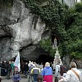 LOURDES-GROTA OBJAWIEŃ #LOURDES #MIASTA #BAZYLIKI