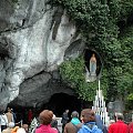 LOURDES-GROTA OBJAWIEŃ #LOURDES #MIASTA #BAZYLIKI