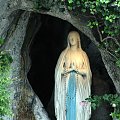 LOURDES-GROTA OBJAWIEŃ #LOURDES #MIASTA #BAZYLIKI