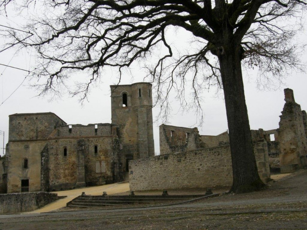 Oradour-sur-Glane
Miasteczko