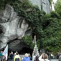 LOURDES-GROTA OBJAWIEŃ #LOURDES #MIASTA #BAZYLIKI