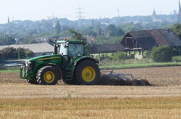 #JohnDeere #JD7820 #traktor #ciągnik #kultywator #ziemia