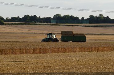 #żniwa #traktor #ciągnik #snopki #presa #słoma