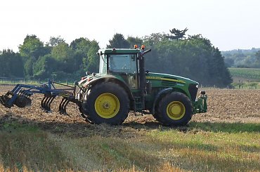 #JohnDeere #JD7820 #traktor #ciągnik #kultywator #ziemia