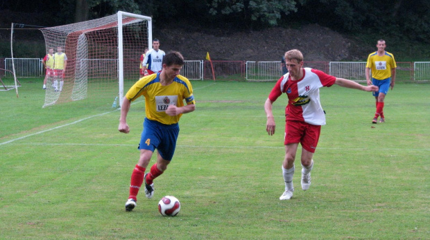 Orzeł Przeworsk - Pogoń Leżajsk (1:0), IV liga podkarpacka, 15.08.2010 r. #pogon #pogopń #leżajsk #lezajsk #PogońLeżajsk #OrzełPrzeworsk #orzeł #przeworsk #lezajsktm #PiłkaNożna #sport #seniorzy #IVLiga