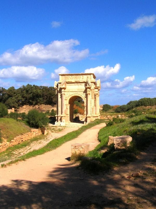 Łuk Septimusa Severiusa - Leptis Magna (Lubda) starorzymskie miasto z ok. II w. n.e.