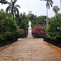 Hawana - Plac de Armas - Pomnik Simona Bolivara #Kuba #Hawana