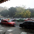 Hawańska ulica w deszczu #Kuba #Hawana