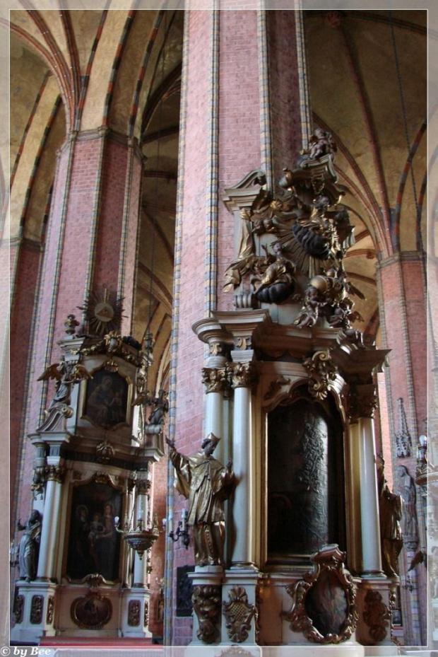 Chełmno, dawna Fara z lat 1280-1320. Wśród cennego wyposażenia m.in. relikwie św. Walentego. #Chełmno #miasta #zwiedzanie #zabytki #wycieczki