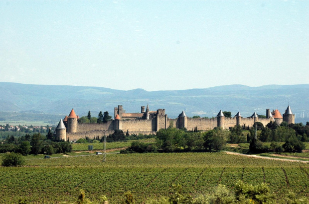 Carcassonne - miasto i gmina we Francji #CARCASSONNE #MIASTA