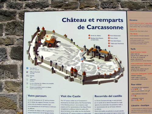 Carcassonne - miasto i gmina we Francji #CARCASSONNE #MIASTA