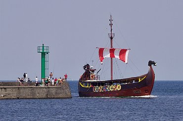 #port #morze #Bałtyk #Darłówko #statek #falochron