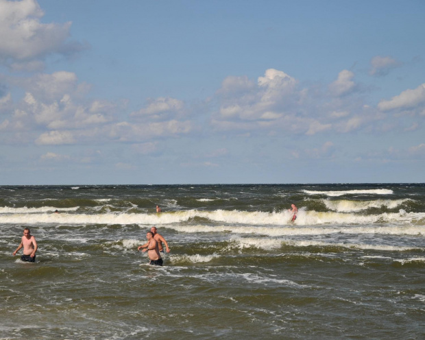 Plaża w Pogorzelicy 24.08.2010 przed południem