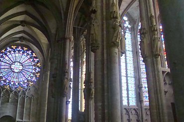 Carcassonne Francja wnętrze kościoła Sait.-Nazaire (XI-XIV w #MIASTA