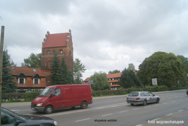 Słupsk- okolice ratusza , baszty czarownic