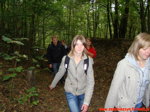 14 wrześnie wyruszyliśmy na wycieczkę Śladami Fundacji Kajetana hr. Kickiego i przeszłości archeologicznej Sobieszyna #Sobieszyn #Brzozowa