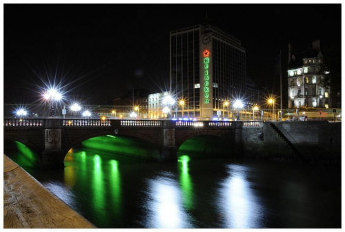 O'Connell Bridge na rzece Liffey. Dublin