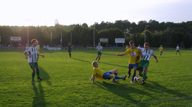 Pogoń Leżajsk - Wisłoka Dębica (1:1), 18.09.2010 r., IV liga podkarpacka #pogoń #pogon #lezajsk #leżajsk #PogońLeżajsk #seniorzy #IVLiga #sport #PiłkaNożna #lezajsktm #wisłoka #dębica #WisłokaDębica