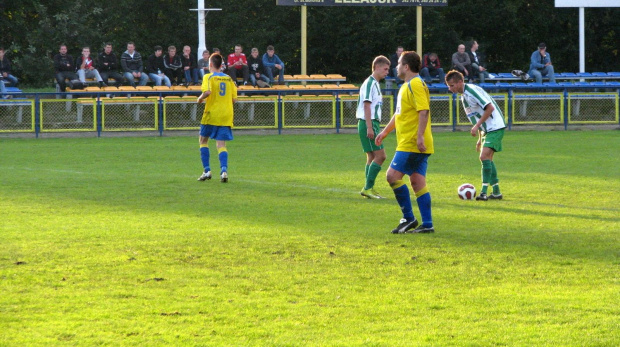 Pogoń Leżajsk - Wisłoka Dębica (1:1), 18.09.2010 r., IV liga podkarpacka #pogoń #pogon #lezajsk #leżajsk #PogońLeżajsk #seniorzy #IVLiga #sport #PiłkaNożna #lezajsktm #wisłoka #dębica #WisłokaDębica