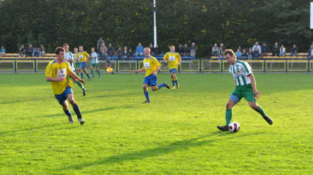 Pogoń Leżajsk - Wisłoka Dębica (1:1), 18.09.2010 r., IV liga podkarpacka #pogoń #pogon #lezajsk #leżajsk #PogońLeżajsk #seniorzy #IVLiga #sport #PiłkaNożna #lezajsktm #wisłoka #dębica #WisłokaDębica