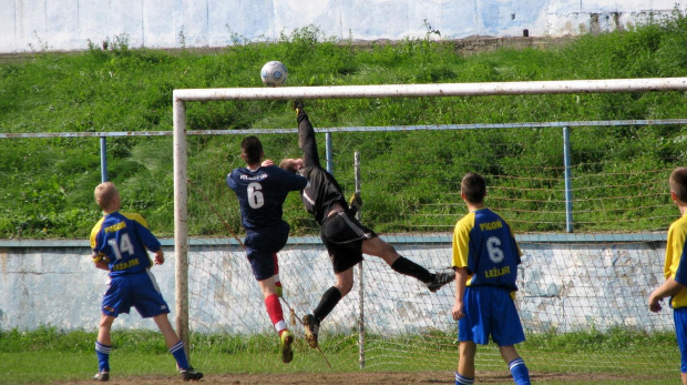 Iglopol Dębica - Pogoń Leżajsk, 18.09.2010 r., I liga podkarpacka juniorów młodszych #lezajsk #leżajsk #lezajsktm #pogon #pogoń #PogońLeżajsk #iglopol #dębica #IglopolDębica #sport #PiłkaNożna #JuniorzyMłodsi #juniorzy