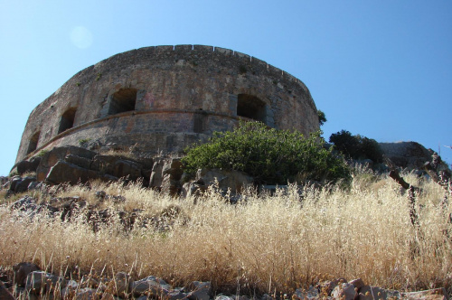 Forteca Spinalonga #Elounda #WyspaSpinalonga #Kreta #morze #ZatokaMirambellou #lodzie #statki #fala