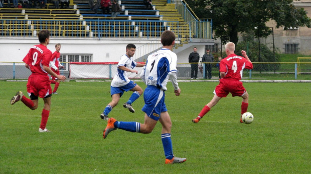 MKS Dębica - Pogoń Leżajsk (2:4), 02.10.2010 r., I liga podkarpacka juniorów starszych #dębica #MKSDębica #pogoń #pogon #lezajsk #leżajsk #PogońLeżajsk #lezajsktm #sport #PiłkaNożna #juniorzy