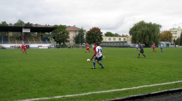 MKS Dębica - Pogoń Leżajsk (2:4), 02.10.2010 r., I liga podkarpacka juniorów starszych #dębica #MKSDębica #pogoń #pogon #lezajsk #leżajsk #PogońLeżajsk #lezajsktm #sport #PiłkaNożna #juniorzy