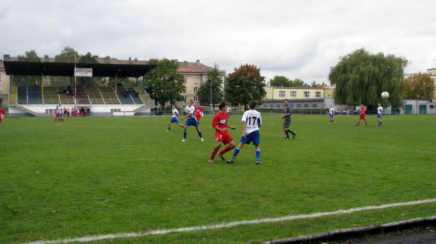 MKS Dębica - Pogoń Leżajsk (2:4), 02.10.2010 r., I liga podkarpacka juniorów starszych #dębica #MKSDębica #pogoń #pogon #lezajsk #leżajsk #PogońLeżajsk #lezajsktm #sport #PiłkaNożna #juniorzy